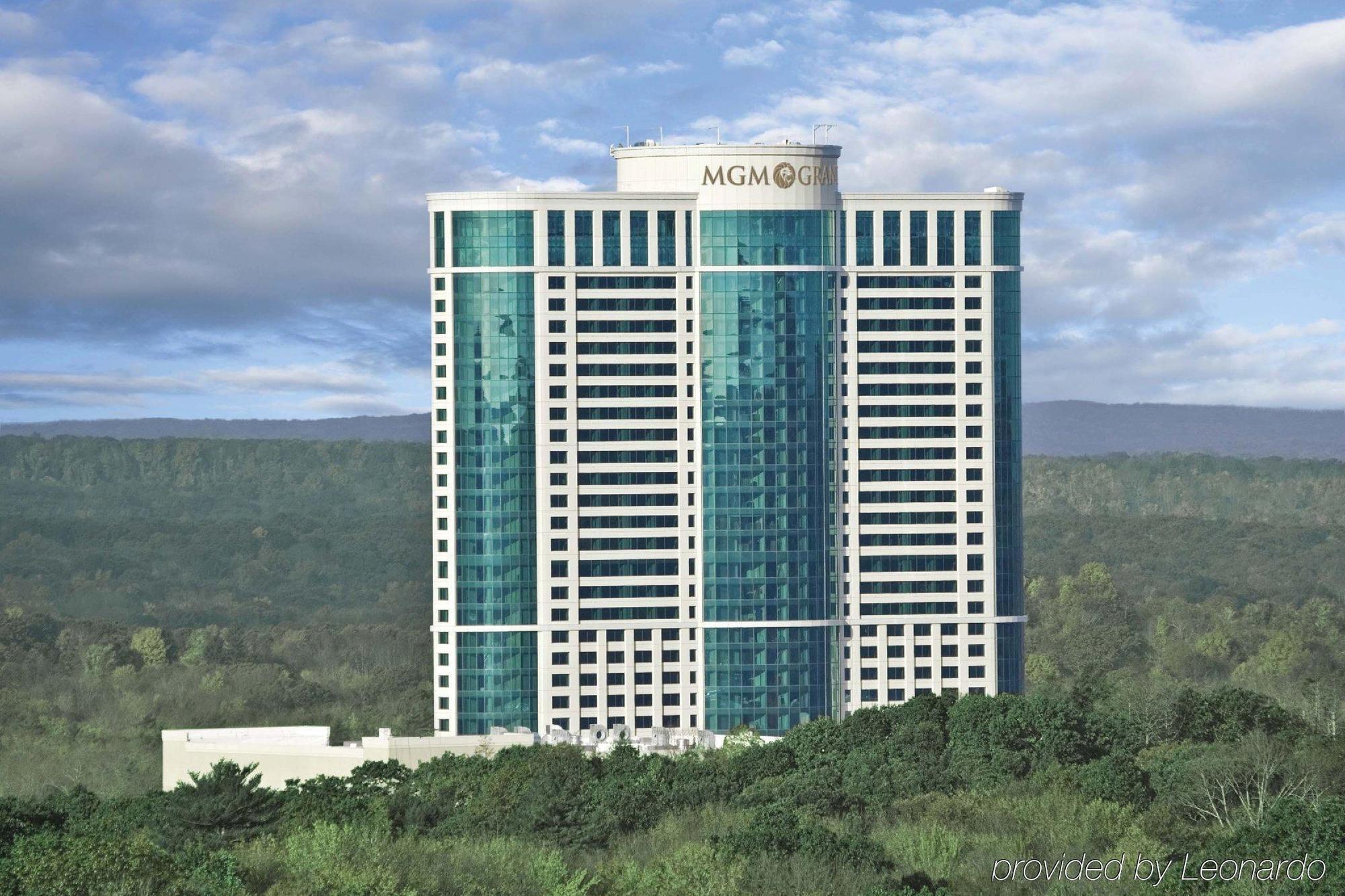 The Fox Tower At Foxwoods Hotel Ледярд Сентър Екстериор снимка